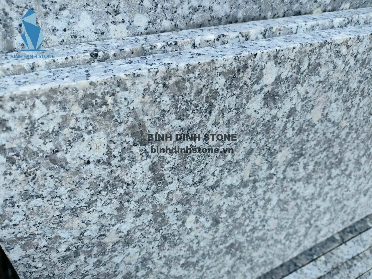 Đá granite tự nhiên khò nhám